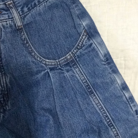 Vintage Levi jeans size small 900 series.  A59 - Picture 2 of 6